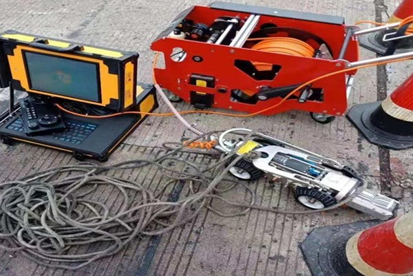 五大连池CCTV管道检测机器人