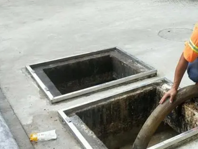五大连池化粪池清理